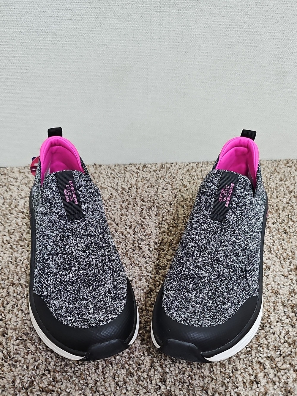 SKECHERS D'LUX WALKER WOMENS SLIP-ONS BFPM-09-077